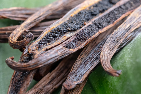 Many Hands Make a Delicious Scent