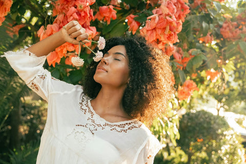 What Are Fragrance Notes? Top, Middle and Base Explained